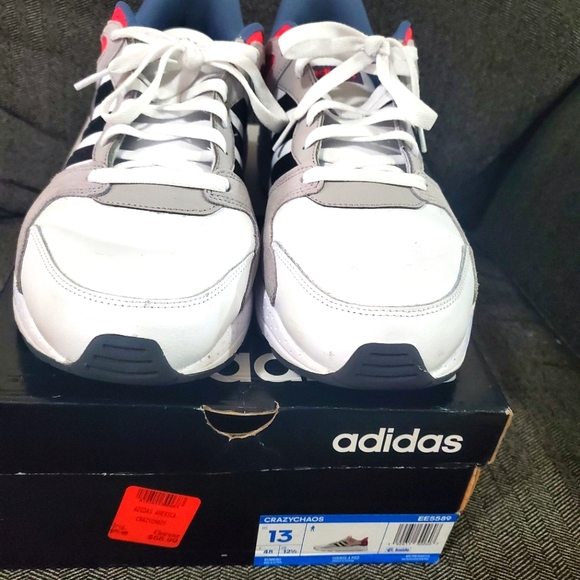 Adadias Sneakers - Picture 2 of 4